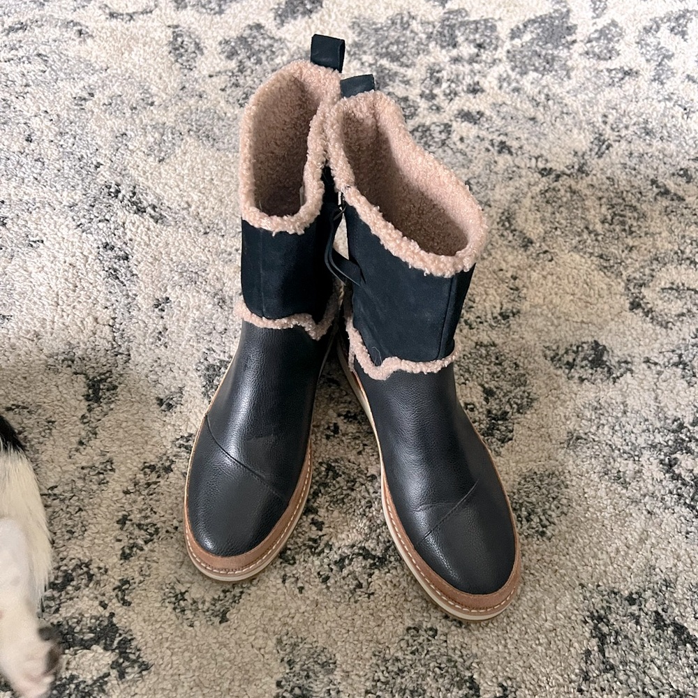 Toms boots